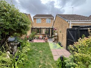 Rear- click for photo gallery